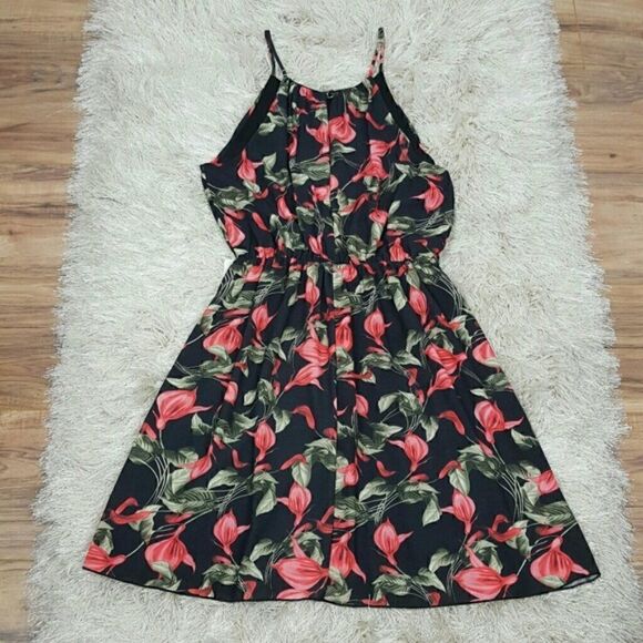 Style Rack Women's Fit & Flare Dress Flower Print Size Medium Halter Neck - Picture 2 of 7